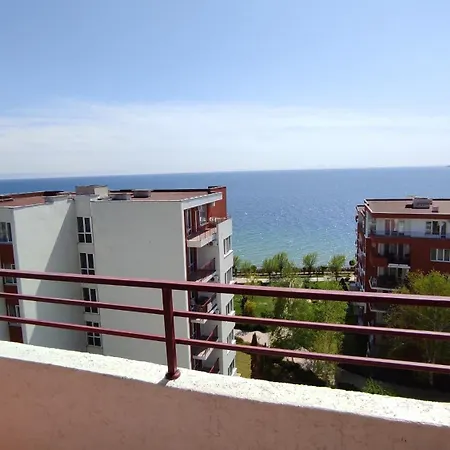 Double Peach Apartment